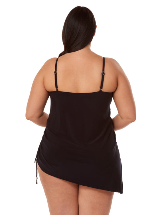 The Magicsuit Brynn Swimdress is your secret weapon for seductive summer style. The adjustable straps ensure comfort and cup-shirring and an underwire provide a secure fit. Plus, the tie-embellished top layer artfully conceals for a stunning silhouette with no unwanted bulk. Get ready to take your beach look to the next level!