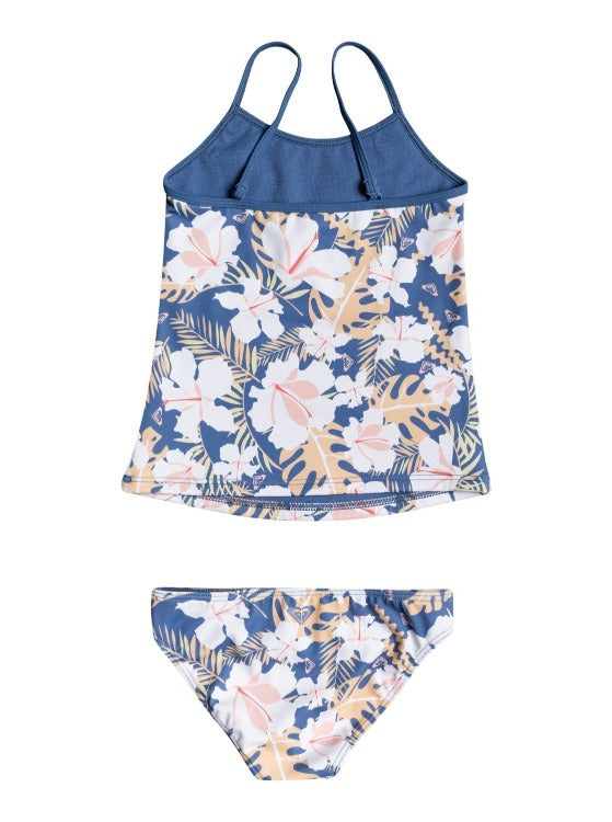 Say "Ahoy!" to beach-ready style with the Roxy Girls Swim Lovers Tankini Set. Crafted from soft and resistant stretch fabric, this tankini is designed with adjustable ring and slider straps, an unpadded design, and a logo emblazoned front - perfect for sunkissed summer days! Plus, the cool print placement will ensure you stand out from the swim team.     ERLX203125