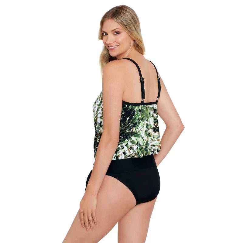 Make a splash in Penbrooke's Wild Leaf Tie Mesh Blouson Tankini! Get the perfect fit with adjustable straps, tummy control and high waisted bottoms, plus enjoy comfort and confidence with the soft cup shelf bra support. Step into summer looking stylish and feeling fabulous in this dramatic, wildleaf pattern. Now that's what we call one leaf of a look!